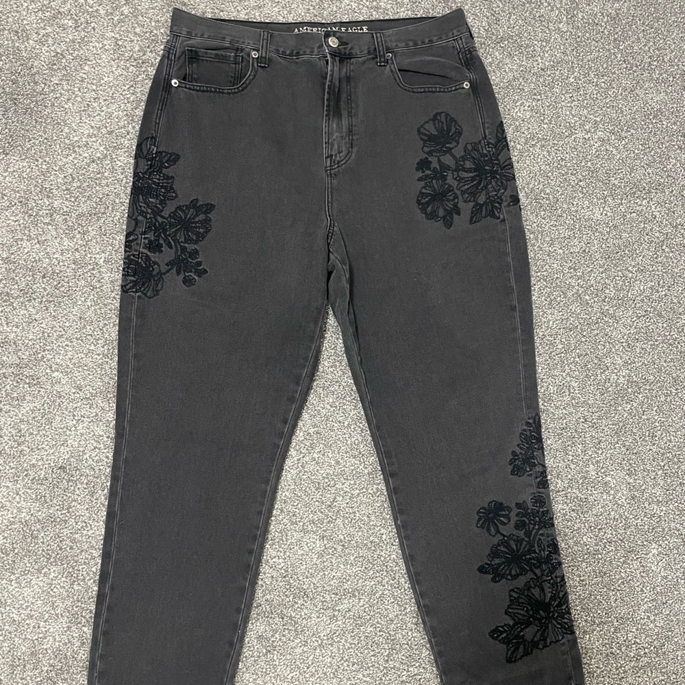 American Eagle Black Embroidered Mom Jeans